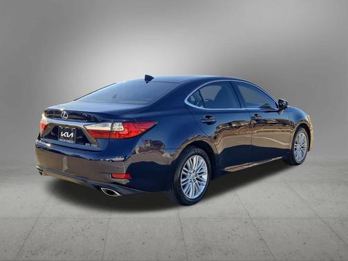 2017 Lexus ES 350 Base