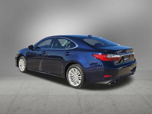 2017 Lexus ES 350 Base