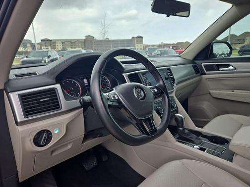 2018 Volkswagen Atlas 3.6L SE