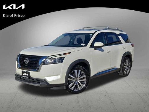2022 Nissan Pathfinder Platinum