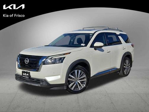 2022 Nissan Pathfinder Platinum
