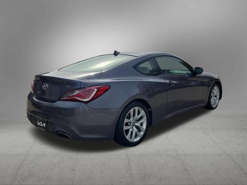 2013 Hyundai Genesis Coupe 2.0T Premium