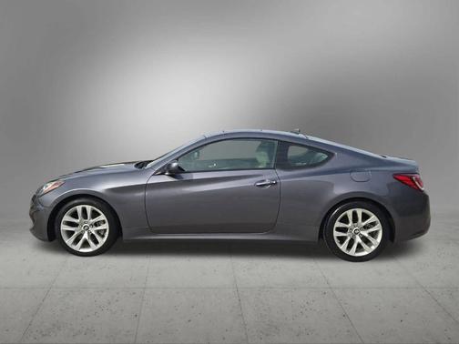 2013 Hyundai Genesis Coupe 2.0T Premium