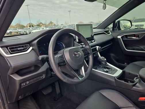 2022 Toyota RAV4 Hybrid XSE