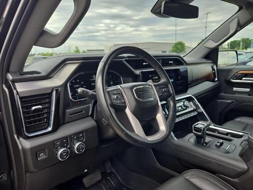 Black 2023 GMC Sierra 1500 Denali