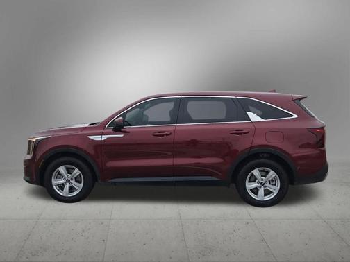2025 Kia Sorento LX