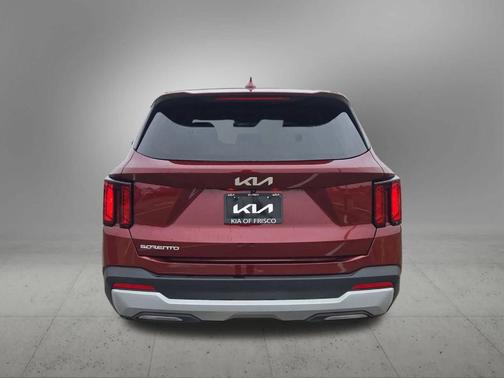 2025 Kia Sorento LX