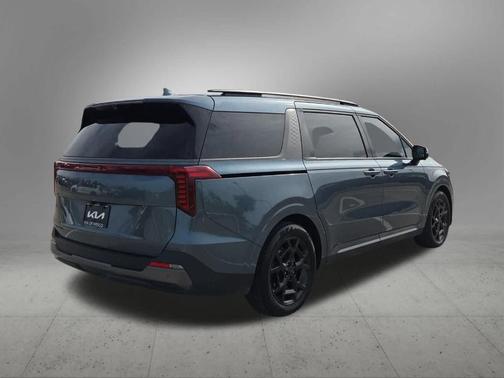 2025 Kia Carnival SX Prestige