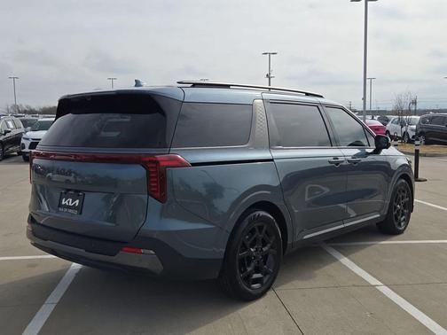 2025 Kia Carnival SX Prestige