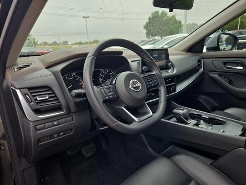 Black 2023 Nissan Rogue SV