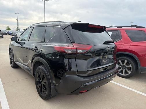 Black 2023 Nissan Rogue SV