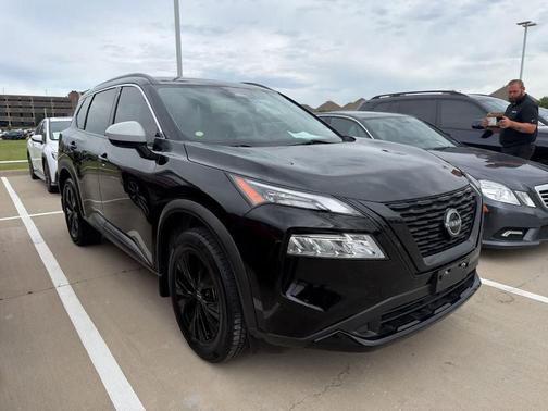 Black 2023 Nissan Rogue SV