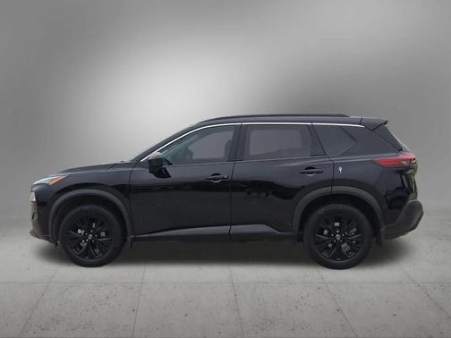 Black 2023 Nissan Rogue SV