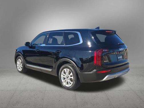 2022 Kia Telluride LX