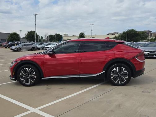 Runway Red 2024 Kia EV6 Light Long Range