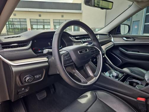 Velvet Red Pearlcoat 2022 Jeep Grand Cherokee L Limited