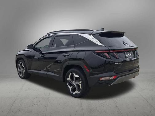 Phantom Black 2022 Hyundai TUCSON Limited