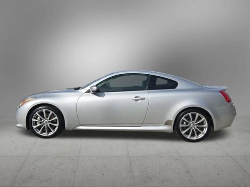 2010 INFINITI G37 Journey