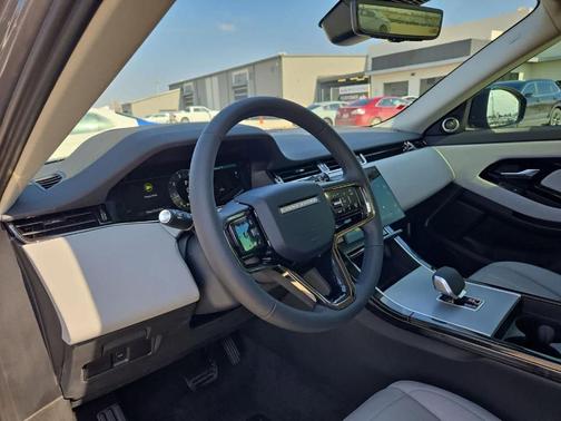 Eiger Grey 2025 Land Rover Range Rover Evoque Core S