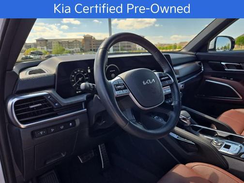 Glacial White Pearl 2025 Kia Telluride SX