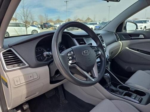 2018 Hyundai TUCSON SEL