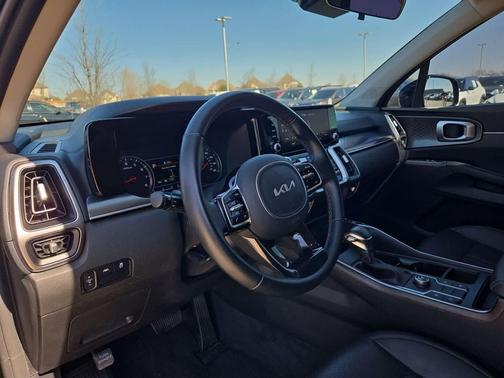 2022 Kia Sorento S
