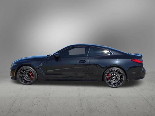 Black Sapphire Metallic 2022 BMW M4 Competition xDrive