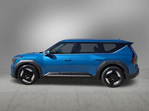 Ocean Blue 2024 Kia EV9 Wind