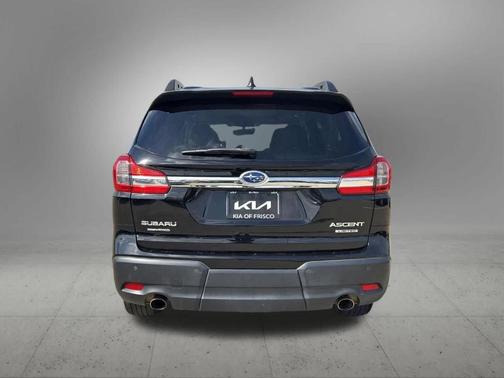 Crystal Black Silica 2019 Subaru Ascent Limited 7-Passenger