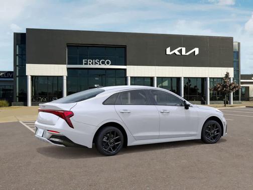 2026 Kia K5 LXS