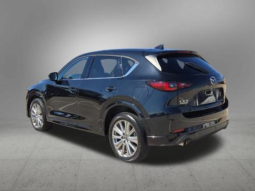 2023 Mazda CX-5 Signature