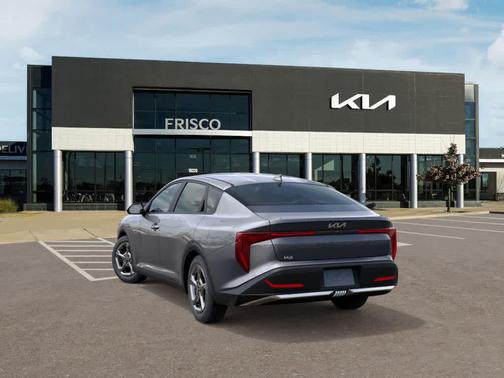 2026 Kia K4 
