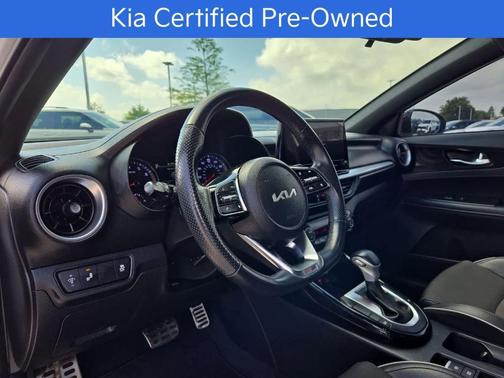 Snow White Pearl 2022 Kia Forte GT-Line