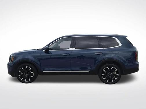 Midnight Black 2024 Kia Telluride SX