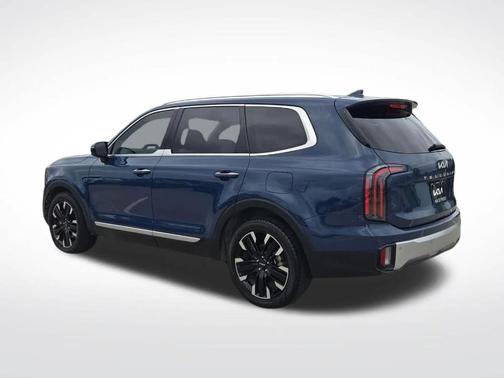 Midnight Black 2024 Kia Telluride SX