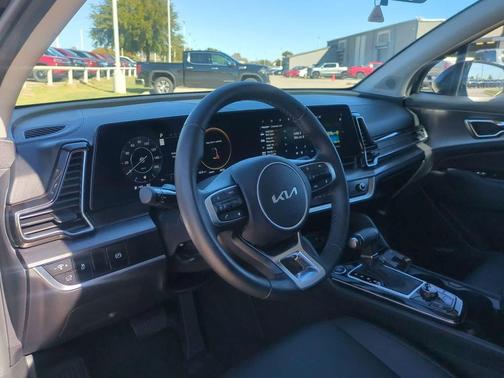 2024 Kia Sportage SX