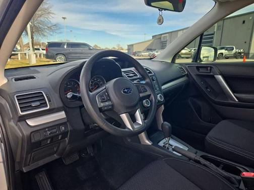 2018 Subaru Forester 2.5i