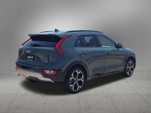 Green 2023 Kia Niro EX Touring