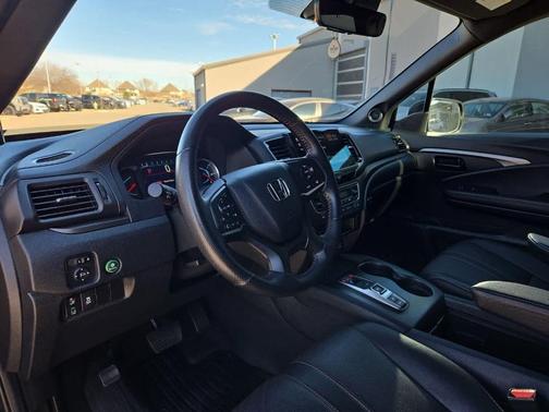 2022 Honda Pilot TrailSport