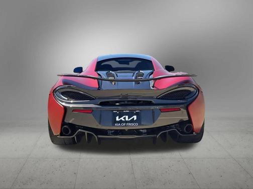 2016 McLaren 570S Base