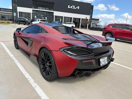 2016 McLaren 570S Base