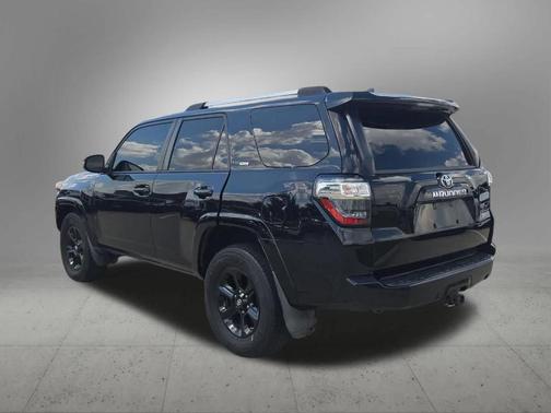 Midnight Black Metallic 2021 Toyota 4Runner SR5