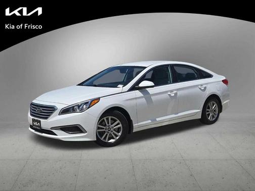 Quartz White Pearl 2017 Hyundai SONATA SE