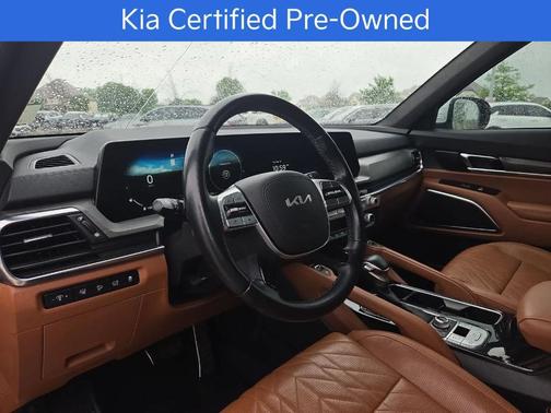 Glacial White Pearl 2023 Kia Telluride SX