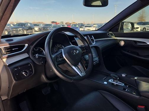 2019 INFINITI QX50 ESSENTIAL