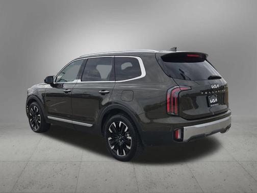2023 Kia Telluride SX