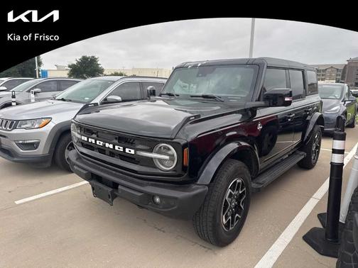 Shadow Black 2024 Ford Bronco Outer Banks