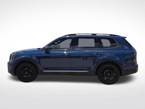 Midnight Black 2023 Kia Telluride SX