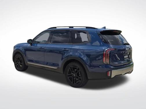 Midnight Black 2023 Kia Telluride SX