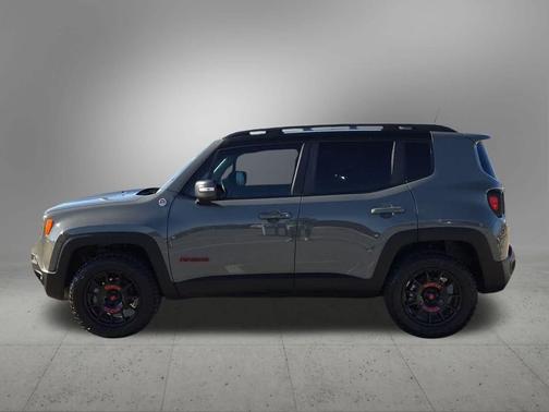 2021 Jeep Renegade Trailhawk